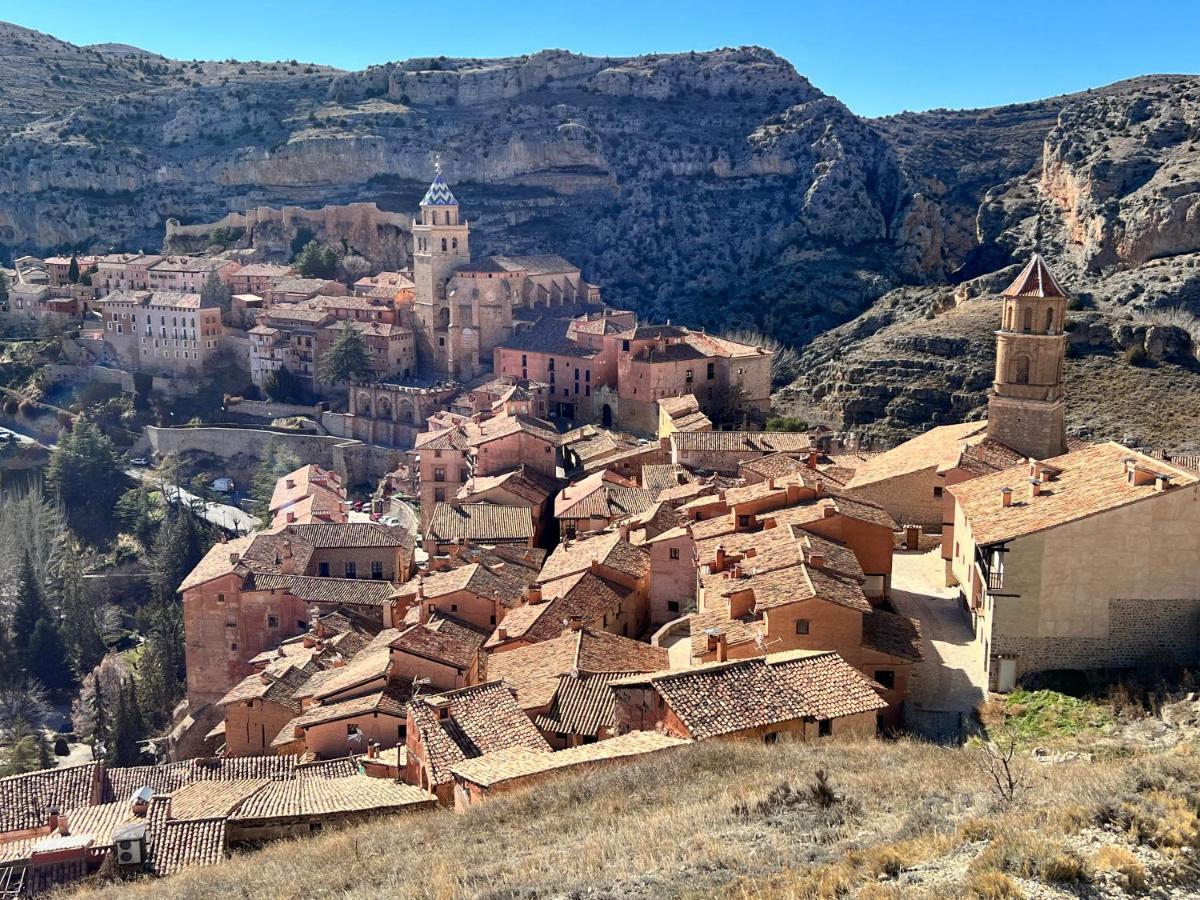 Portal De Molina 1 - Piso Acogedor En El Caso Historico De Albarracin Apartment Exterior foto